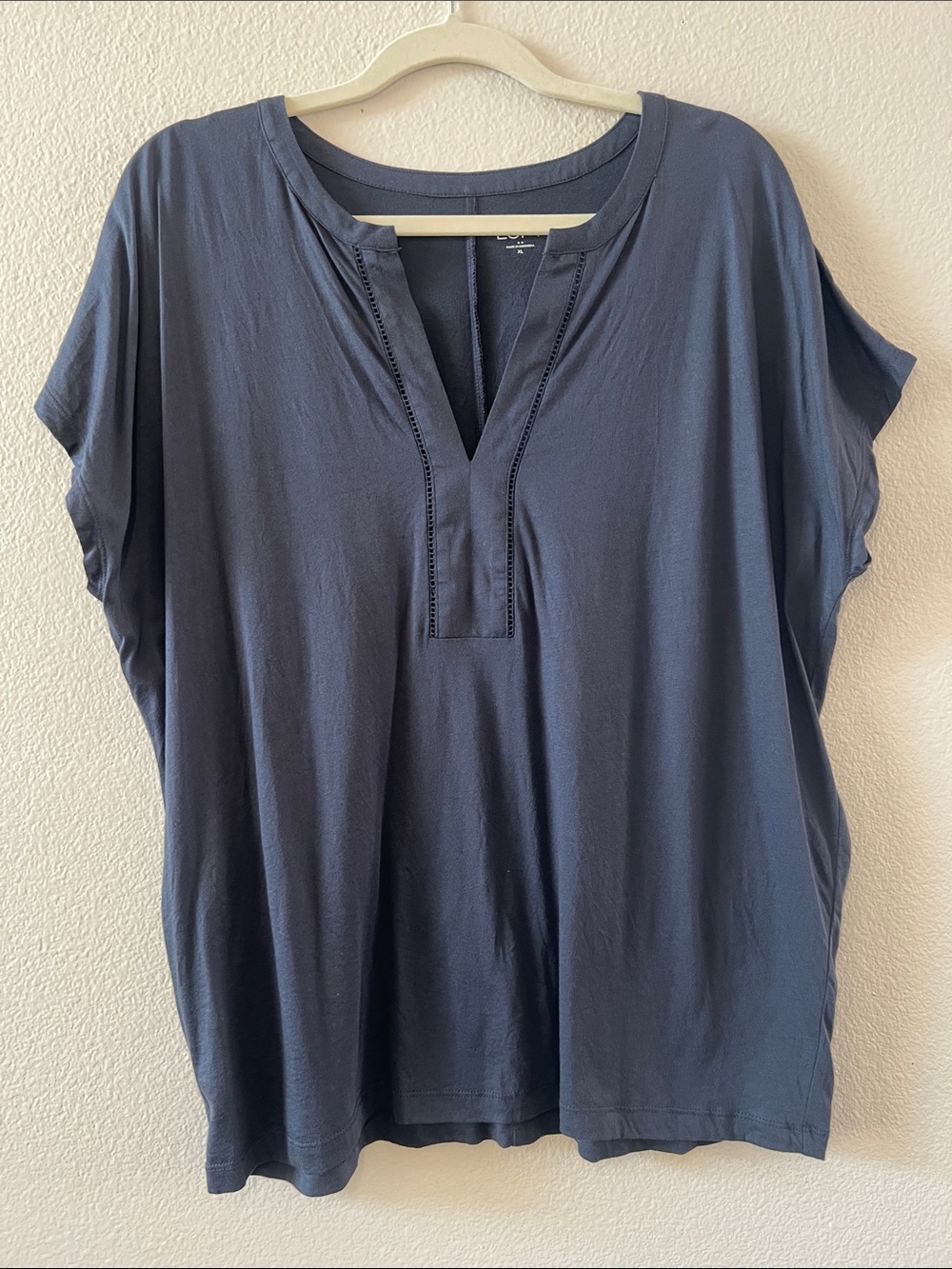 LOFT Navy Split V-Neck Short Sleeve Top